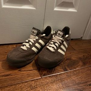 Women’s adidas sneakers